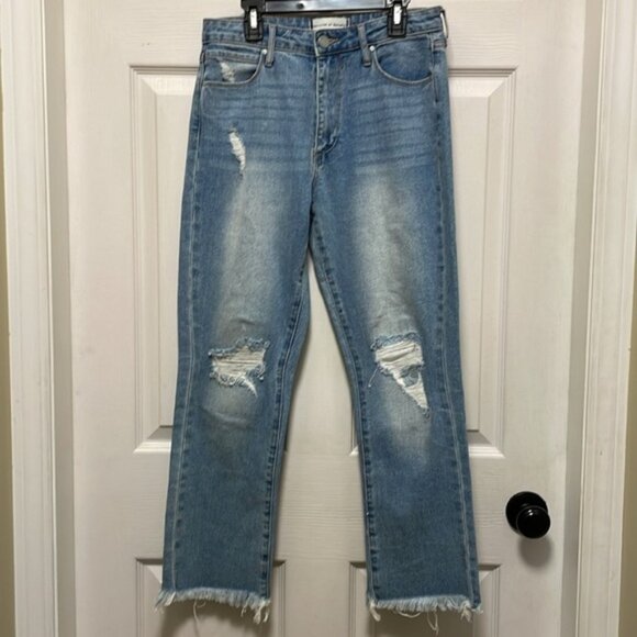 ARTICLES OF SOCIETY Distressed High rise Cropped Blue Denim Jean Size 25 - Picture 1 of 13
